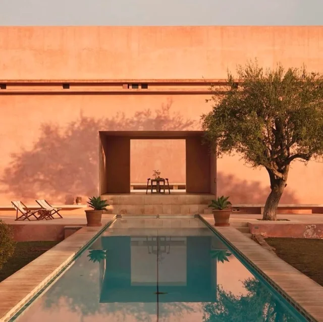 Summer lights🍊

#KeyConciergerie #LuxuryTravel 
#LuxuryConcierge #VillaRental
#FrenchRiviera #Cannes #SaintTropez 
#PrivateConcierge