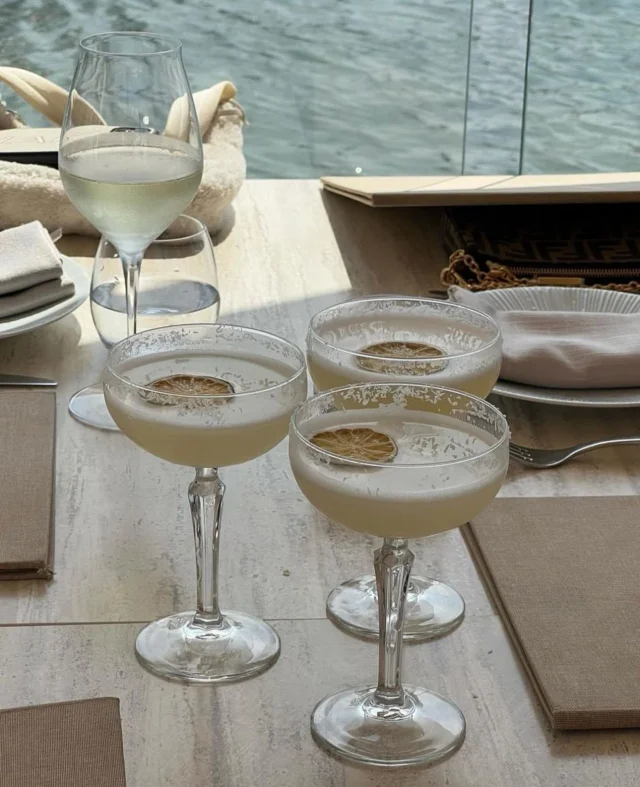 Summer in a glass🤍

#KeyConciergerie #LuxuryTravel 
#LuxuryConcierge 
#Monaco #Luxuryyacht #FrenchRiviera 
#privateconcierge #luxurylife #Cannes #Sttropez